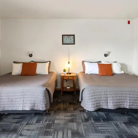 Fife Lake Lodge - Double Queen Room With Lake Access Exterior photo