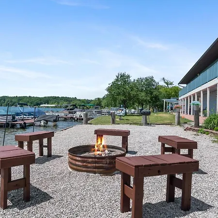 Fife Lake Lodge - Double Queen Room With Lake Access Exterior photo
