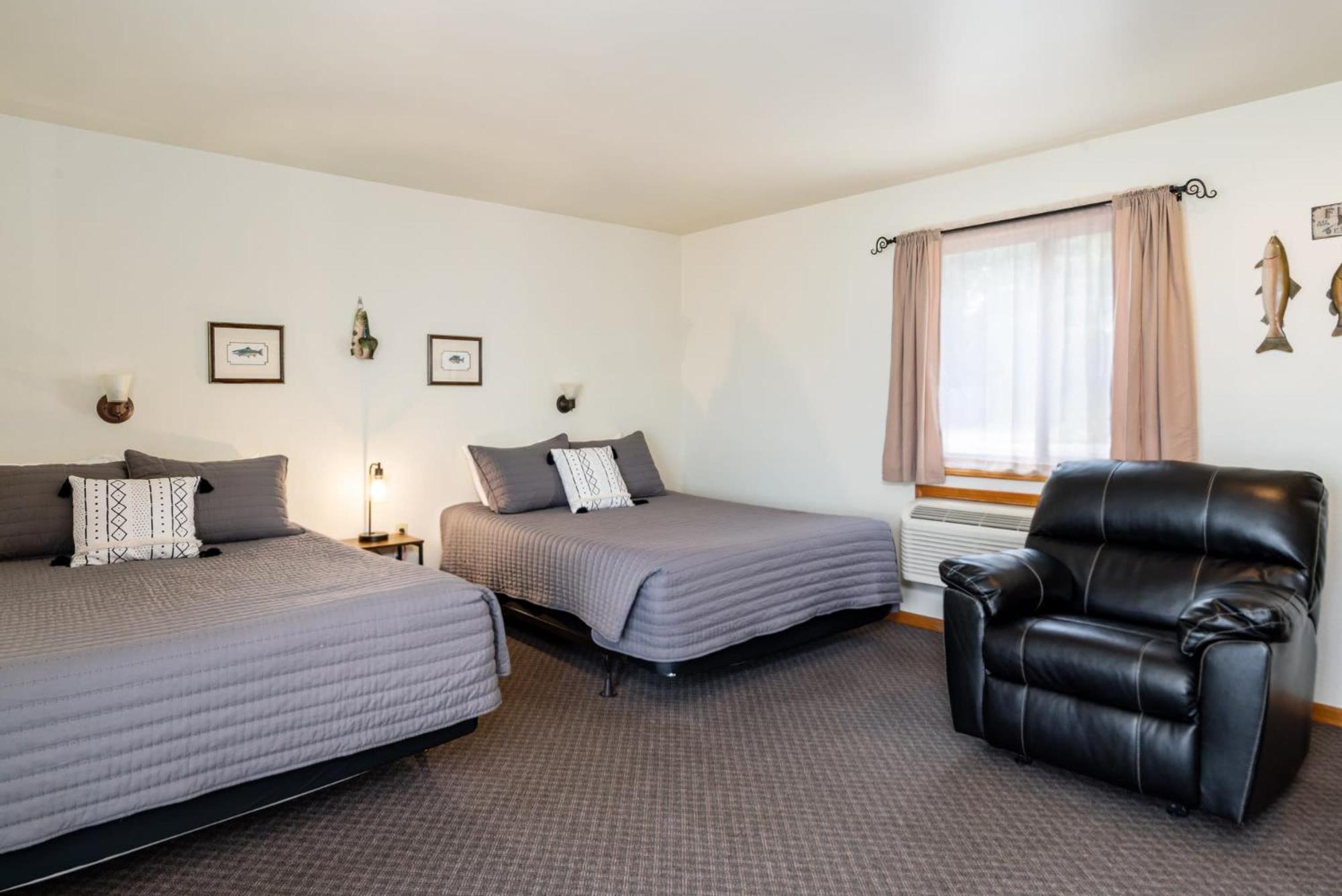 Apartment Fife - Double Queen With Access