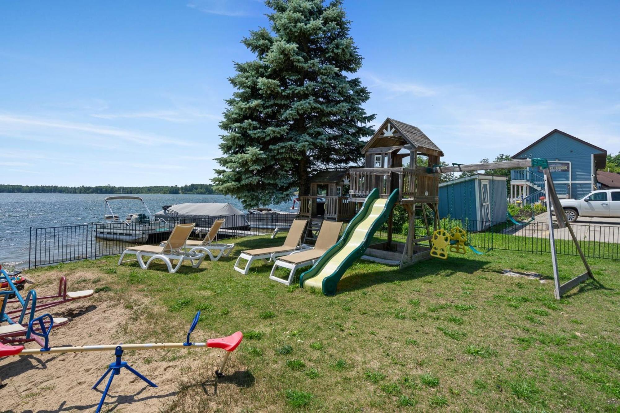 Apartment Fife - Double Queen With Access Fife Lake